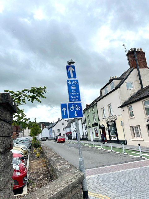 Abergavenny using VivaCity traffic sesnsors for insights into active travel schemes